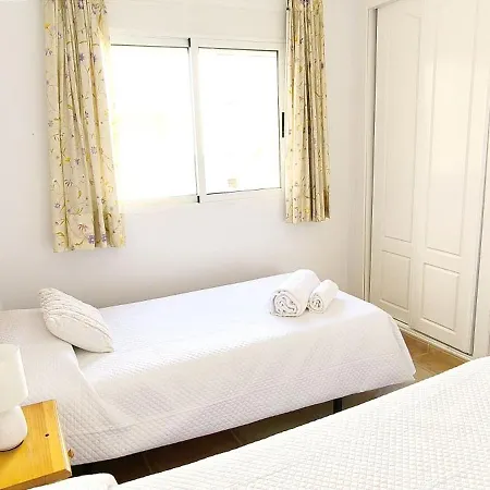 Playa Sol By Costa Apartment